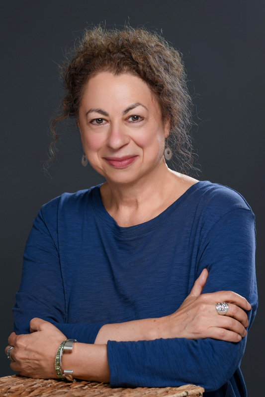 elizabeth-poliner-headshot